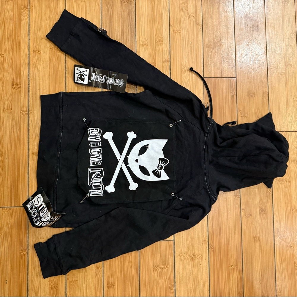 NWT Bye Bye Kitty Youth S Black Pierced Cat Vintage Hoodie skull D ring - Picture 4 of 8